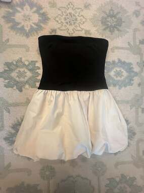 M - White Fox Strapless Bubble Hem Mixed Media Minidress